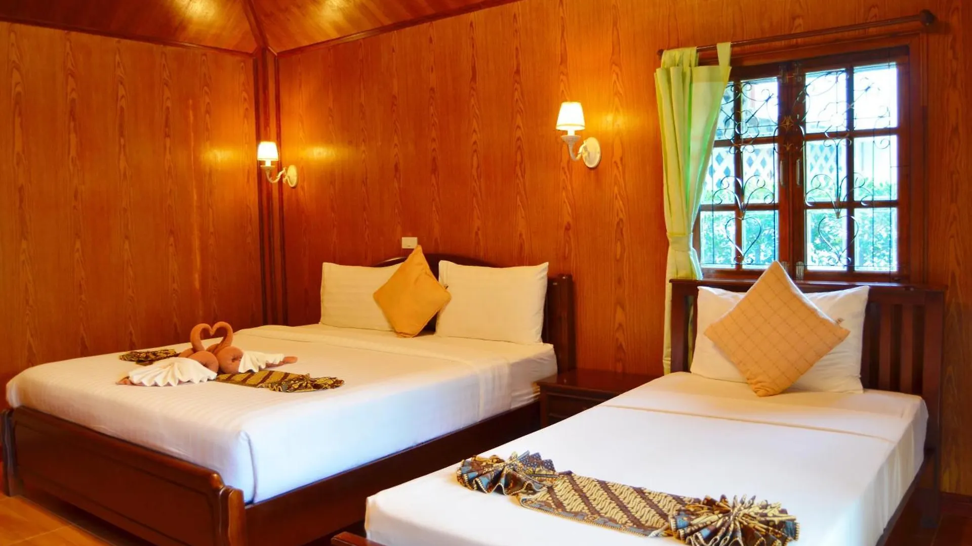 Sayang Beach Resort Ko Lanta Thailand