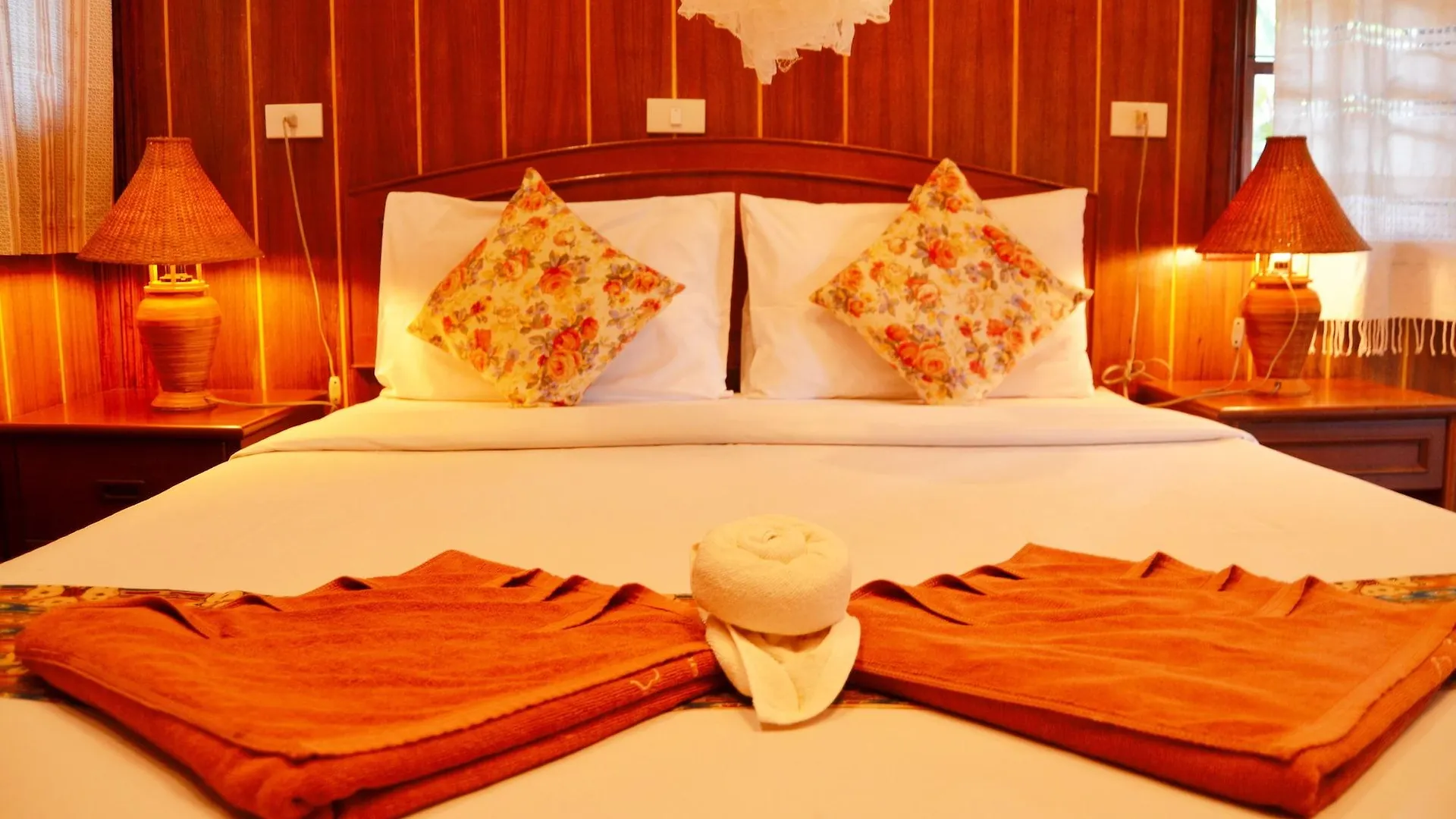 Sayang Beach Resort Ko Lanta Thailand