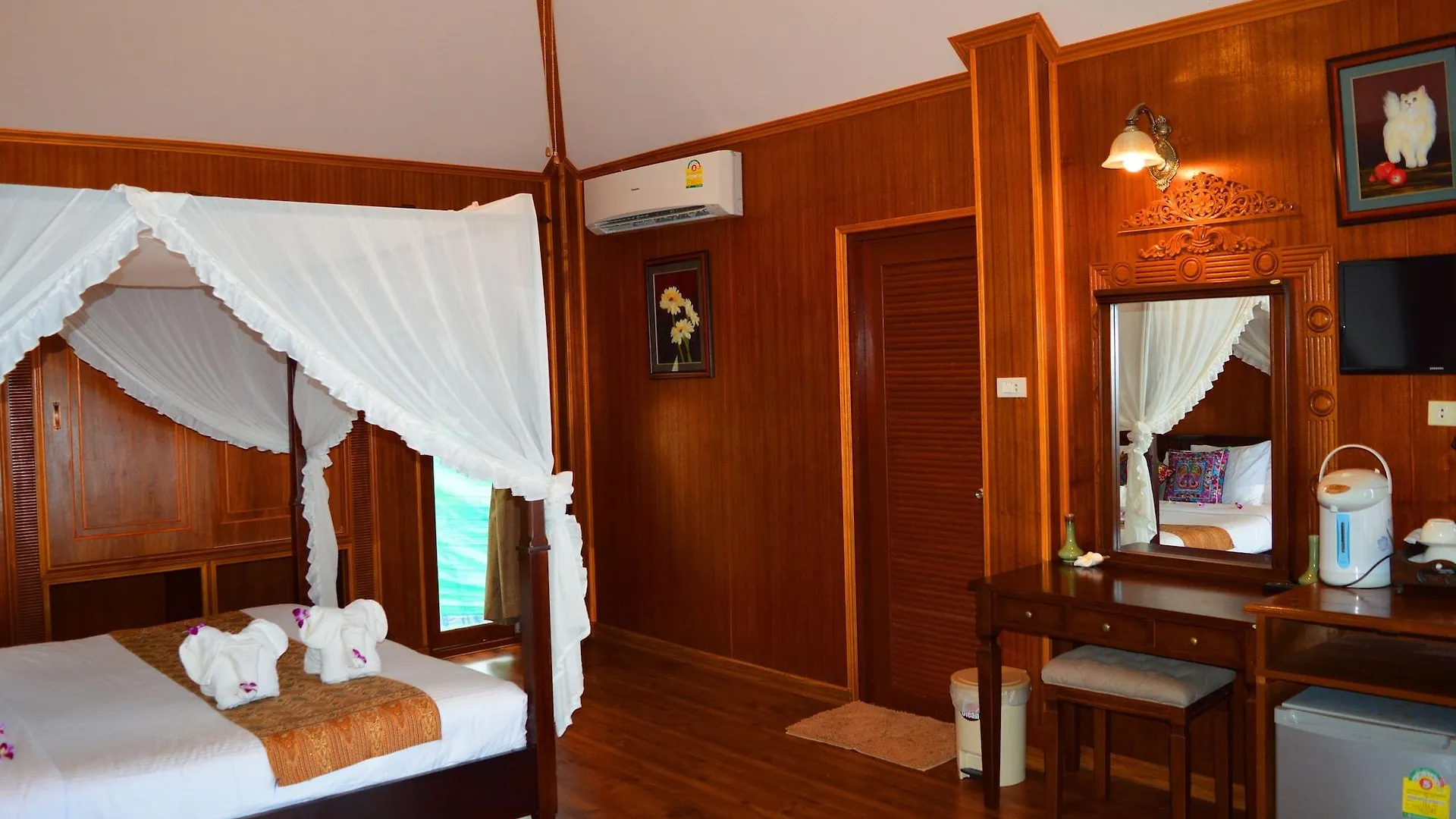 Sayang Beach Resort Ko Lanta Thailand