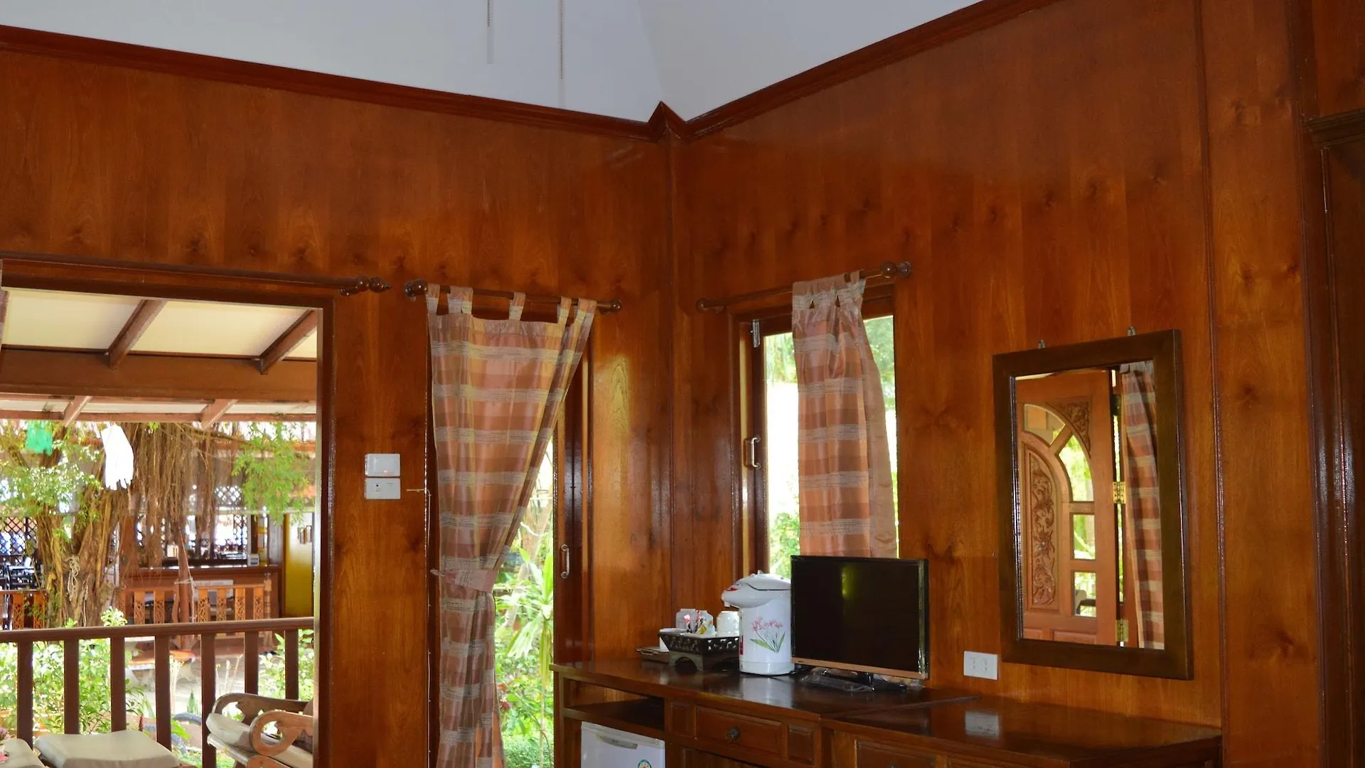 Sayang Beach Resort Ko Lanta
